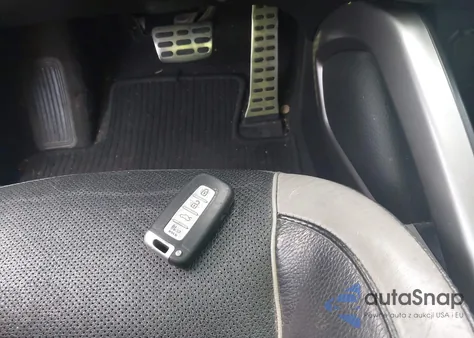 2013 Hyundai Veloster Turbo W/Black z USA, uszkodzony, nr VIN KMHTC6AE4DU169787